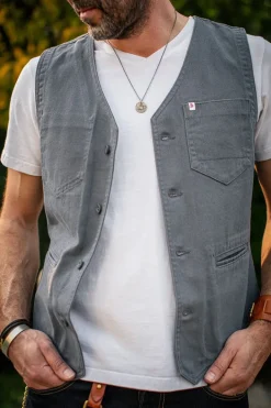 &SONS Tops-Classic White V-Neck T-Shirt
